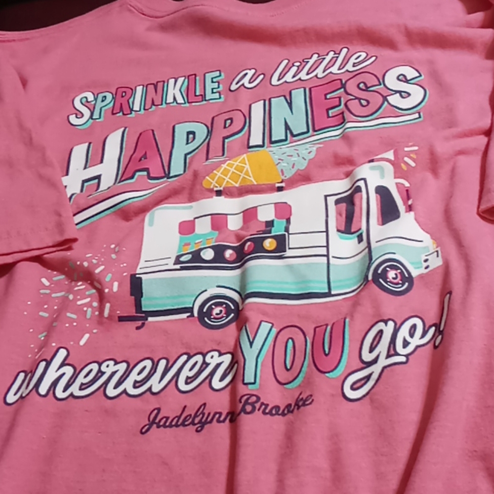 Jadelynn brooke tshirt happiness